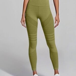 High-Waist Olive Green Seamless Leggings